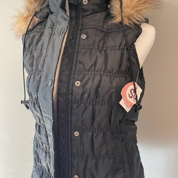 Quilted Puffer Vest with Detachable Hood with Faux Fur Trim by SO Womens Size S - Picture 6 of 16